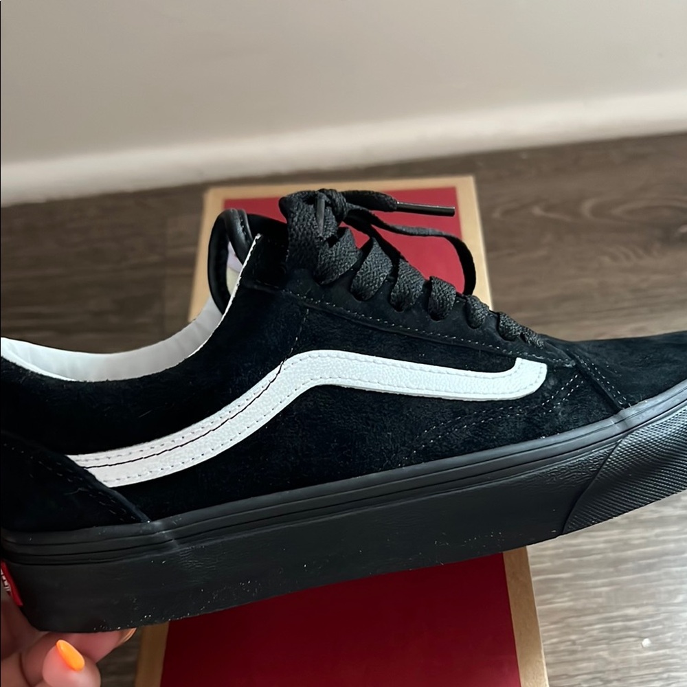 Vans Black and White Old Skool Sneakers - Picture 3 of 5